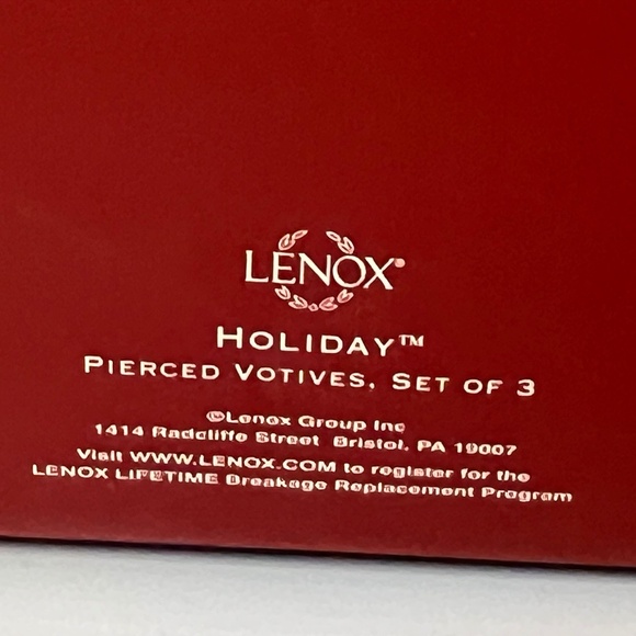 Lenox Holiday Pierced Votives Set of 2 Holly Berry Pattern New - Picture 16 of 16